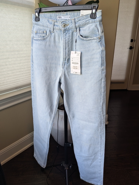 Zara Denim - ZARA Light Wash High-Rise Straight Ankle Mom Fit Jeans